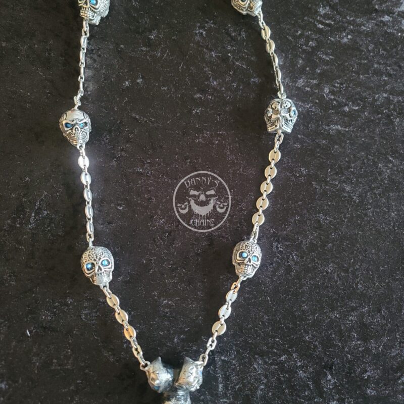 3 Skulls